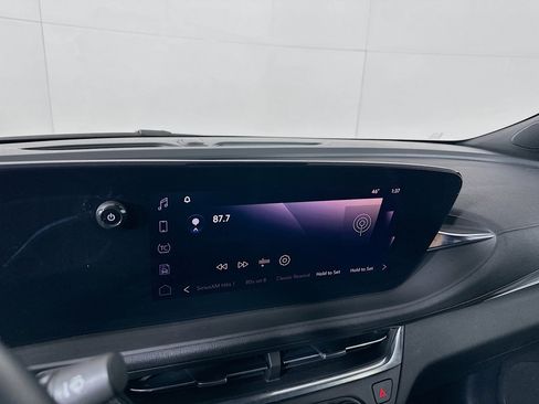 Used 2024 Buick Envista Preferred w/ Convenience I Package image 19