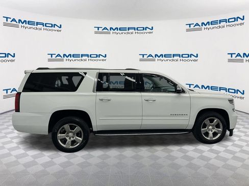 Used 2020 Chevrolet Suburban Premier AWD/4WD image 6