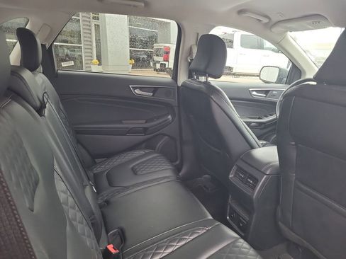 Certified 2024 Ford Edge Titanium image 27