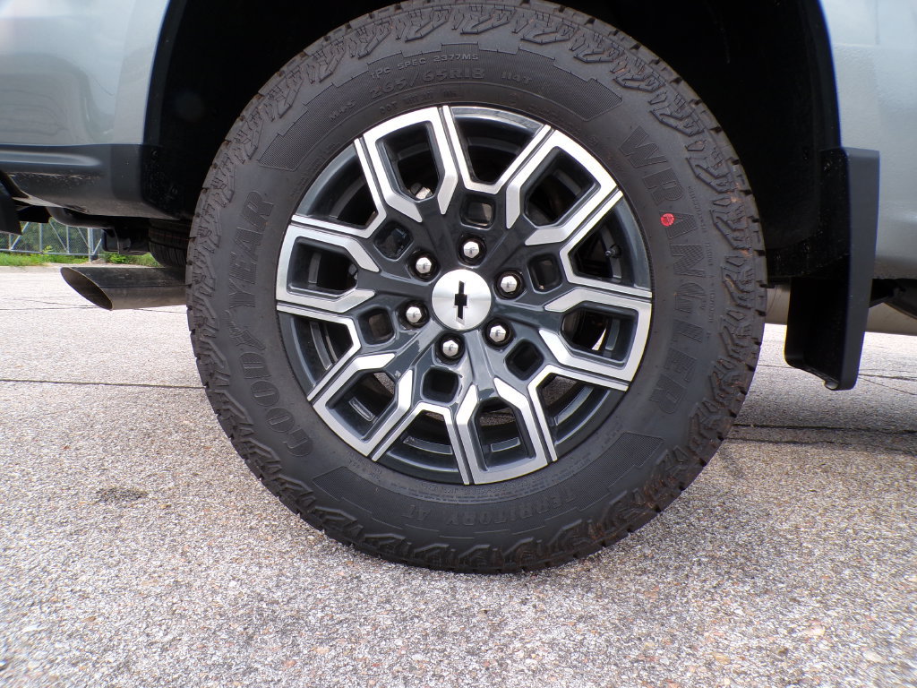 New 2026 Chevrolet Colorado Z71 w/ Technology Package AWD/4WD image 21