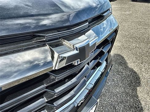 New 2026 Chevrolet Equinox ACTIV w/ Convenience Package III image 30