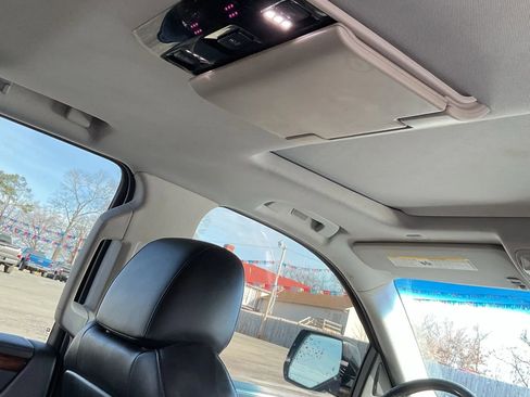 Used 2019 Cadillac Escalade Luxury image 49