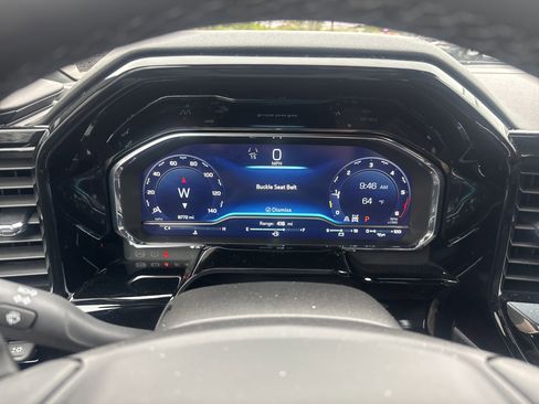 Used 2025 Chevrolet Silverado 1500 High Country w/ Technology Package AWD/4WD image 20