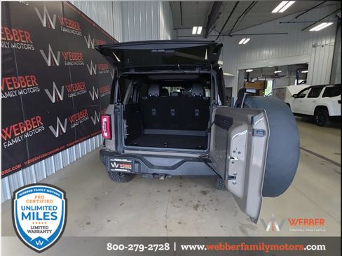 Used 2025 Ford Bronco Outer Banks AWD/4WD image 9