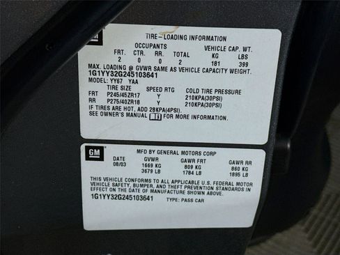 Used 2004 Chevrolet Corvette Convertible w/ Preferred Equipment Group RWD image 20