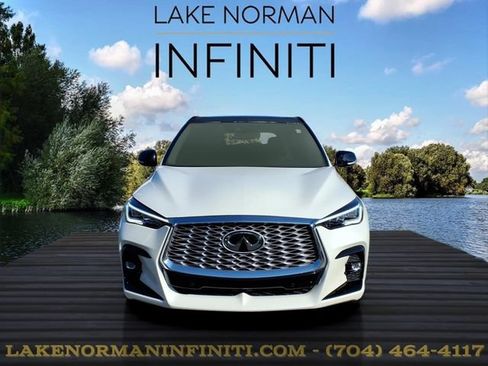 Used 2022 INFINITI QX55 Sensory w/ Lighting Package AWD/4WD image 3