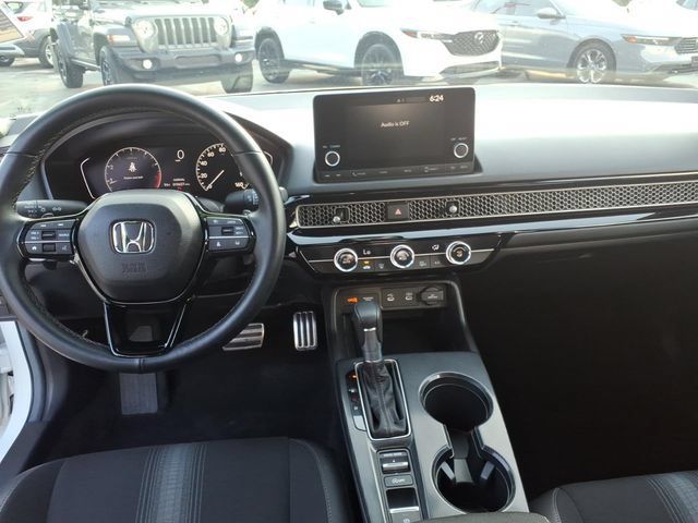 Used 2025 Honda Civic Sport image 8