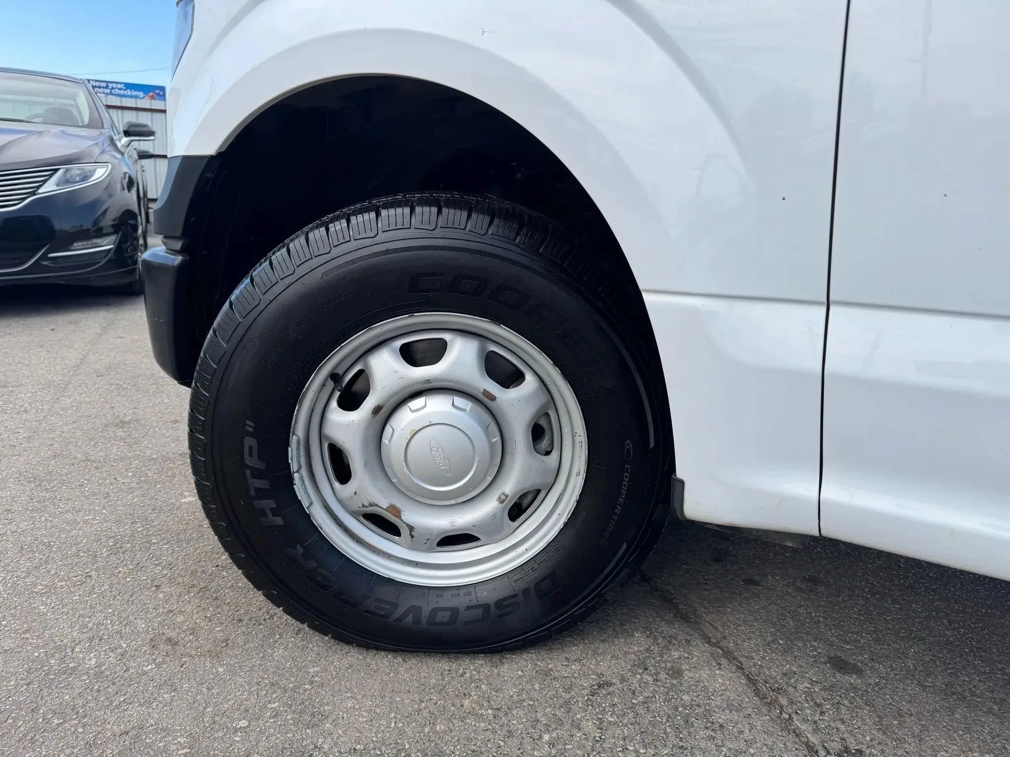 Used 2017 Ford F150 XL w/ Equipment Group 101A Mid AWD/4WD image 29