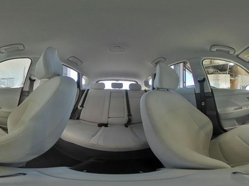 Used 2025 Hyundai Kona SEL image 42