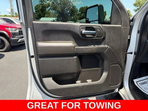 Used 2023 Chevrolet Silverado 2500 Custom w/ Custom Value Package AWD/4WD image 12