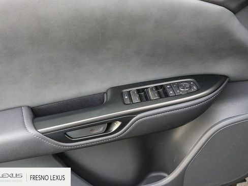 Used 2025 Lexus RZ 300e w/ Accessory Package (P5) image 23