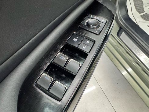 Used 2022 Lexus ES 350 w/ Premium Package FWD image 12