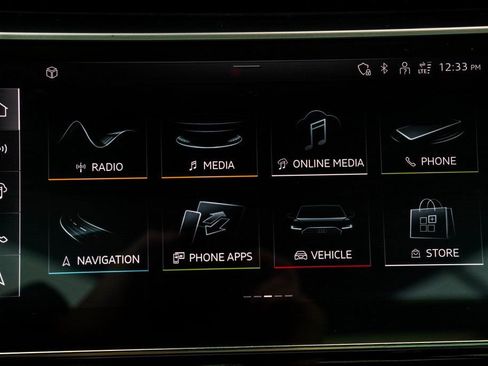 Used 2025 Audi Q7 3.0T Premium Plus image 28