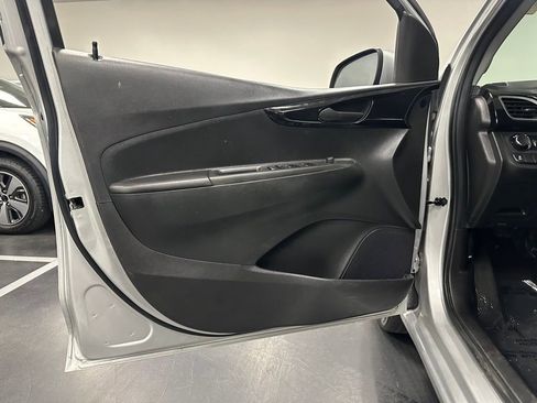 Used 2021 Chevrolet Spark LT image 13