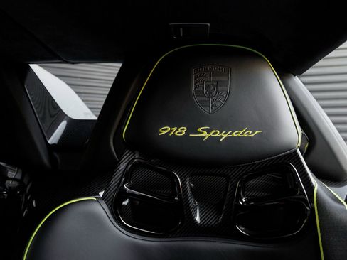 Used 2015 Porsche 918 Spyder AWD/4WD image 20