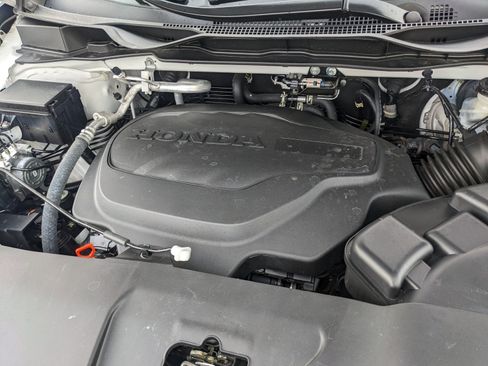 Used 2024 Honda Odyssey EX-L image 12