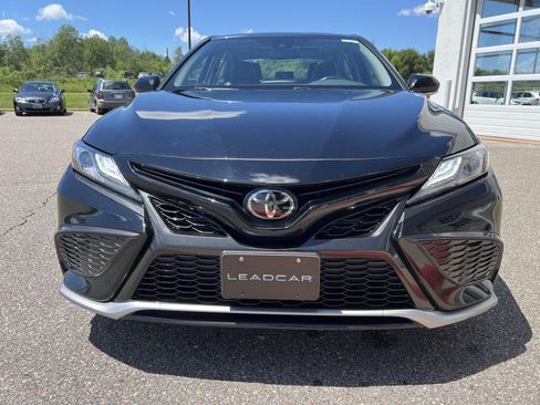Used 2022 Toyota Camry XSE AWD/4WD image 8