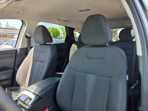 Used 2025 Hyundai Tucson SEL FWD image 15