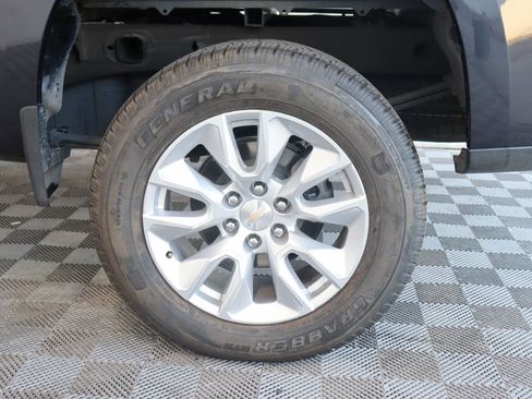 Used 2022 Chevrolet Silverado 1500 Custom RWD image 16