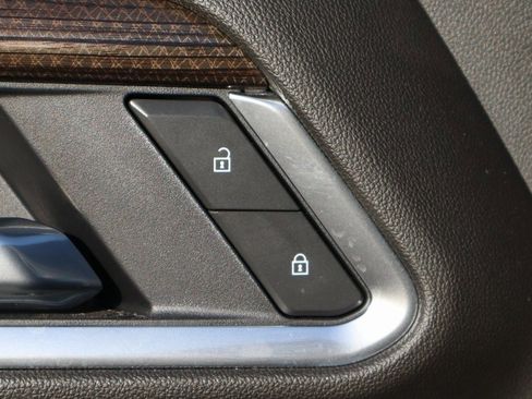 Used 2025 Chevrolet Silverado 2500 LT w/ Trail Boss Package image 17