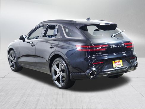 Used 2022 Genesis GV70 2.5T w/ Sport Prestige Package AWD/4WD image 5