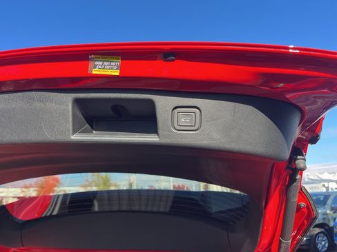 Used 2024 Chevrolet Blazer EV RS image 8