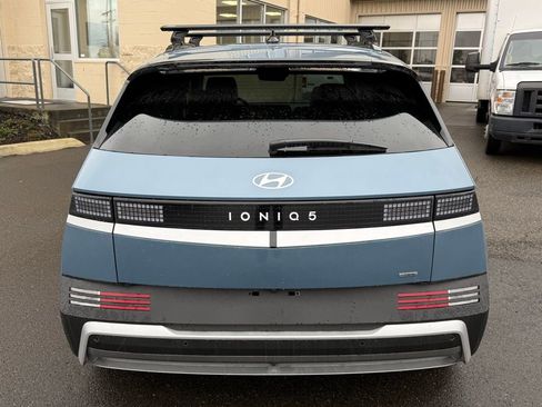 Certified 2025 Hyundai Ioniq 5 SEL image 3