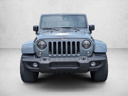 Used 2014 Jeep Wrangler Unlimited Sahara w/ Connectivity Group AWD/4WD image 2