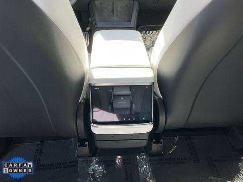 Used 2023 Tesla Model X Plaid image 38