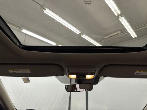 Used 2019 Honda Odyssey Elite image 24