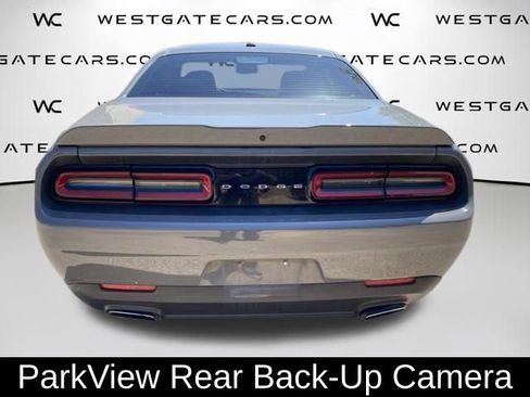 Used 2018 Dodge Challenger SXT RWD image 5