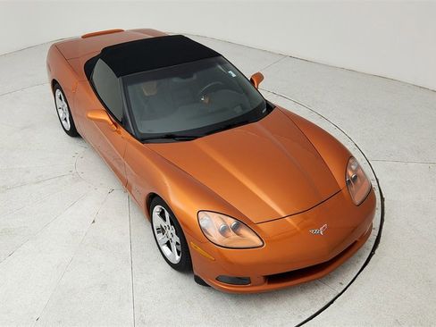 Used 2007 Chevrolet Corvette Convertible w/ Preferred Equipment Group image 14