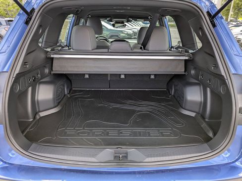 Used 2026 Subaru Forester AWD/4WD image 9