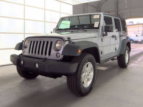 Used 2014 Jeep Wrangler Unlimited Sport w/ Quick Order Package 24S AWD/4WD image 1