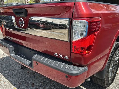 Used 2017 Nissan Titan Platinum Reserve image 49