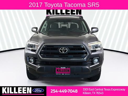 Used 2017 Toyota Tacoma SR5 w/ Tow Package AWD/4WD image 2