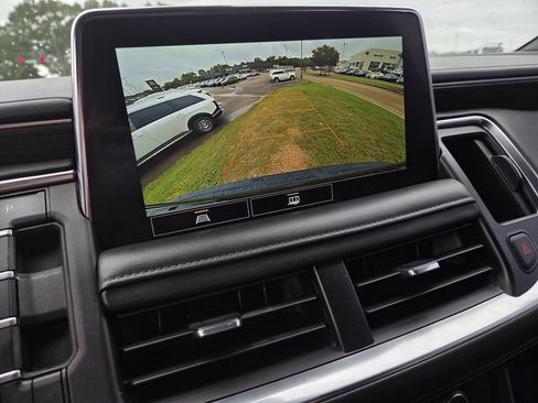 Used 2021 Chevrolet Tahoe Z71 AWD/4WD image 11