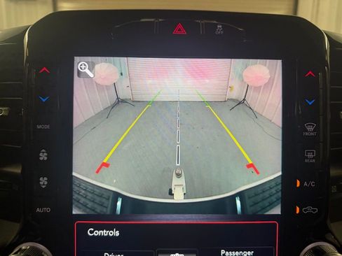 Used 2019 RAM 2500 Laramie AWD/4WD image 22