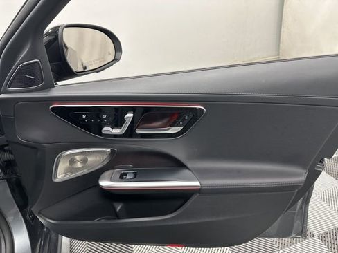 Used 2025 Mercedes-Benz C 300 4MATIC Sedan image 33