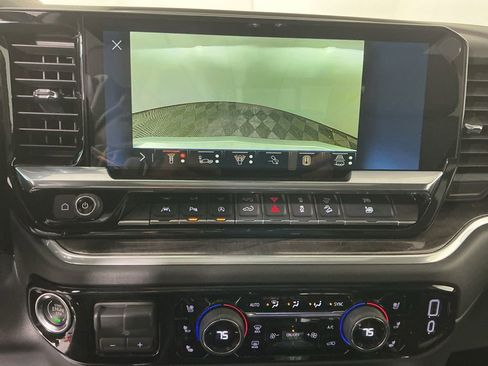 New 2026 Chevrolet Silverado 1500 LTZ w/ LTZ Premium Package AWD/4WD image 23