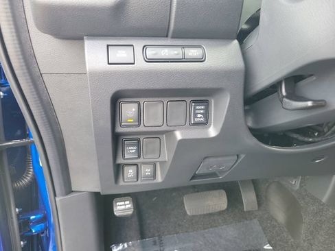 New 2026 Nissan Frontier PRO-4X w/ Pro Premium Package AWD/4WD image 18