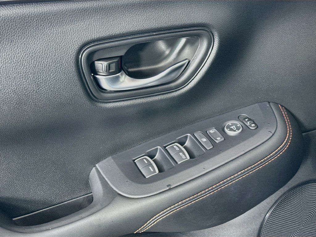 Certified 2027 Honda HR-V Sport image 17