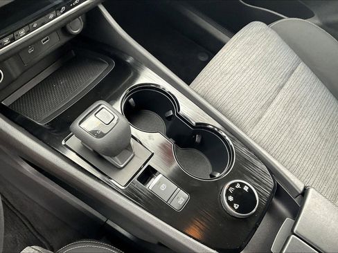 Certified 2023 Nissan Rogue SV image 21