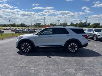 Used 2025 Ford Explorer Platinum w/ LUX Leather Package AWD/4WD video 2
