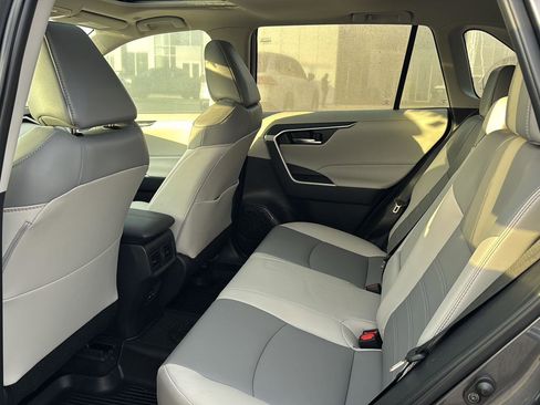 Certified 2024 Toyota RAV4 XLE Premium image 9