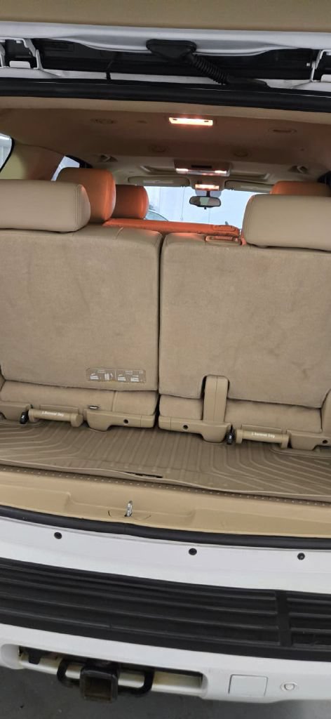 Used 2011 Chevrolet Tahoe LT AWD/4WD image 7