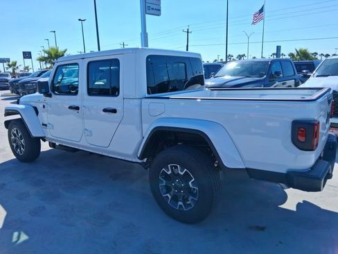 New 2026 Jeep Gladiator Sport image 5