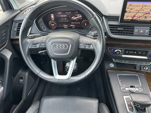 Used 2019 Audi Q5 2.0T Premium Plus w/ Premium Plus Package image 14
