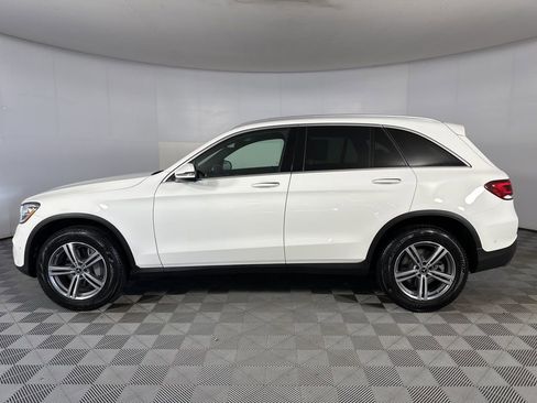 Used 2021 Mercedes-Benz GLC 300 4MATIC image 4