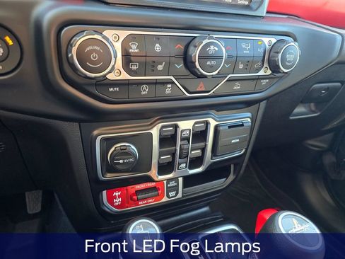 Used 2021 Jeep Gladiator Rubicon AWD/4WD image 25